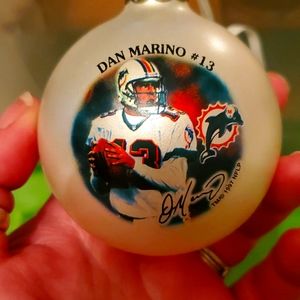 Dan Marino #13 Christmas ornament